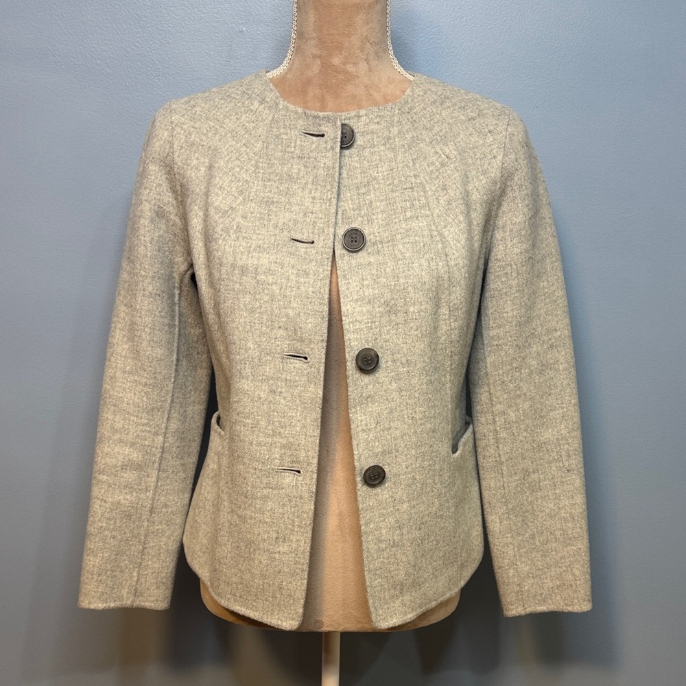 Talbots Petites Elegant Women's Light Gray Blazer Size 2P